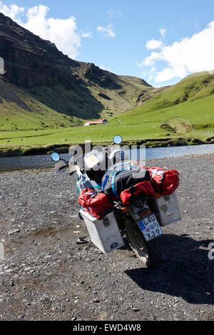 Tedesco della Bmw moto touring Islanda Foto Stock