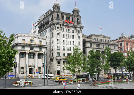 Ex Banca di Taiwan - AJA ex Palace Hotel vecchi edifici storici il Bund Shanghai in Cina ( in stile Europeo dell architettura ) Foto Stock