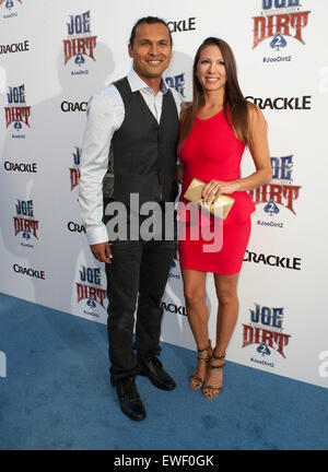 Los Angeles, California, USA. Il 24 giugno 2015. Adam Beach assiste Joe Dirt 2: Bella perdente di Premiere su Giugno 24th-2015 a Cary Grant Theatre/Sony Pictures Studios di Culver City, California, Stati Uniti d'America. Credito: TLeopold/Globe foto/ZUMA filo/Alamy Live News Foto Stock