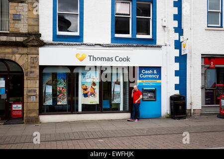 Thomas cuochi gli agenti di viaggio high street Kendal Regno Unito cash & valuta estera Foto Stock