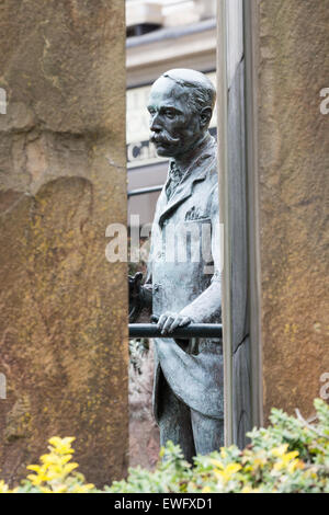 Statua di Sir Edward Elgar a Great Malvern, Worcestershire, Inghilterra Foto Stock