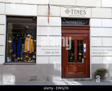 Il lettone a mano illustrazioni a maglia shop in Riga Foto Stock