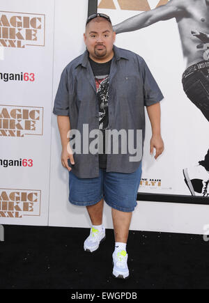 Los Angeles, California, USA. Il 25 giugno, 2015. Gabriel Iglesias frequentando il Los Angeles Premiere mondiale di ''Magic Mike XXL'" tenutasi presso la leva TCL Chinese Theatre in Hollywood, la California il 25 giugno 2015. 2015 Credit: D. lunga/Globe foto/ZUMA filo/Alamy Live News Foto Stock