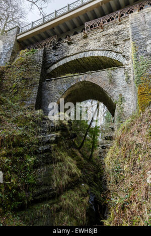 I tre ponti, Ponte del Diavolo, Rheidol Valley, Ceredigion, Galles Foto Stock