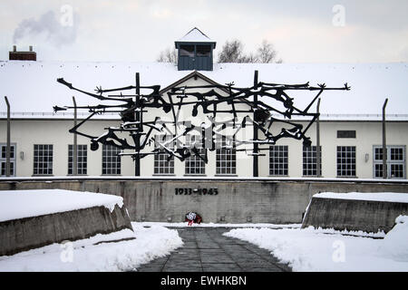 Campo di Concentramento di Dachau Memorial in una giornata invernale Foto Stock