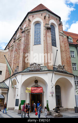 Deutsches Jagd-und Fischereimuseum una Caccia & Pesca Museum Neuhauser Street Monaco di Baviera Baviera Germania Foto Stock