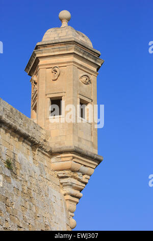 Un tradizionale maltese gardjola (torre di avvistamento) in Senglea, Malta Foto Stock