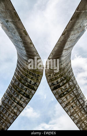 Whittle Arch in luogo del millennio Coventry city centre Foto Stock