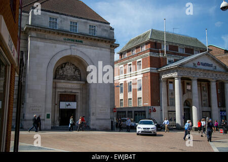 Lloydsbank e Natwest Bank esterni a Coventry Foto Stock