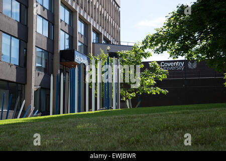 Colpo esterno dell Università di Coventry building Foto Stock