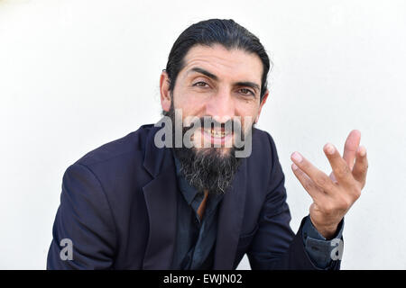 Berlino, Germania. 17 Giugno, 2015. Esclusivo - attore tedesco e produttore di film di origini turche Numan Acar, fotografato a Berlino (Germania), 17 giugno 2015. Foto: Jens Kalaene/dpa/Alamy Live News Foto Stock