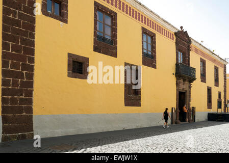 LA LAGUNA, TENERIFE, Spagna - 21 giugno 2015: Casa de los Capitanes Generales per aver vissuto tra il 1705 e il 1723, sei generale Foto Stock