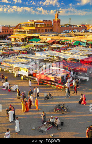 Djemaa el Fna a Marrakech, Marocco, Africa Foto Stock