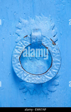 Porta respingente, Medina di Chefchaouen, Marocco, Africa Foto Stock