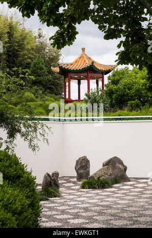 Gli studiosi cinesi giardino alla Hamilton Gardens, Nuova Zelanda. Foto Stock