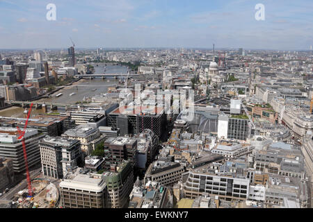 Sky Garden presso l'edificio Walkie-Talkie 20 Fenchurch Street, Londra, Inghilterra, Regno Unito. Foto Stock