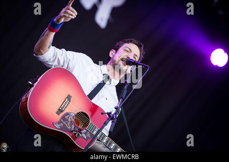 Frank Turner e le anime a pelo eseguire live at Pinkpop Festival 2015 in Paesi Bassi © Roberto Finizio Foto Stock