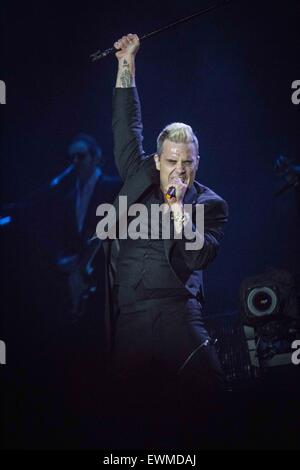 Robbie Williams esegue live at Pinkpop Festival 2015 in Paesi Bassi © Roberto Finizio Foto Stock