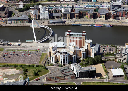 Vista aerea del Baltico, Fiume Tyne, Gateshead e Newcastle upon Tyne, Regno Unito Foto Stock