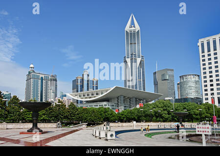 Shanghai Grand Theatre Piazza del Popolo in Huangpu District Shanghai cinese Cina Foto Stock