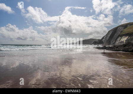 Slea Head Beach, Iveragh Peninsula, nella contea di Kerry, Irlanda Foto Stock