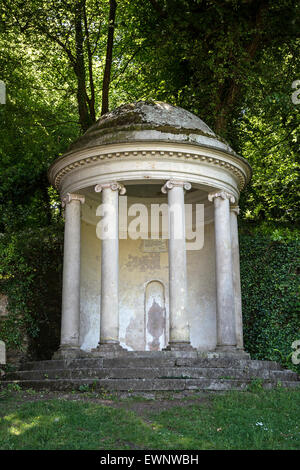 Tempio Miltons a Mount Edgcumbe country park in Cornwall, Regno Unito Foto Stock