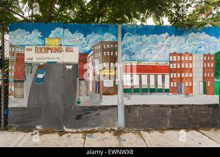 Quartiere locale colore in Richmond Hill nel New York Borough of Queens Giovedì 25 Giugno, 2015. Il quartiere di Richmond Hill è un poliglotta di culture etniche. Essa è la casa di pachistani, Indiani, Guyanese e ha una grande popolazione Sikh. (© Richard B. Levine) Foto Stock