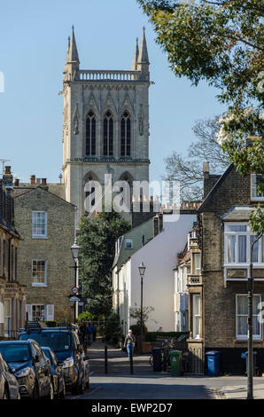 Vista del Portogallo posto con St John's College Chapel in background, Cambridge, Regno Unito Foto Stock