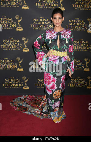 Quarantaduesimo Giorno annuale Creative Arts Emmy Awards a Universal Hotel Hilton offre: Camila Banus dove: Los Angeles, California, Stati Uniti quando: 24 Apr 2015 Foto Stock