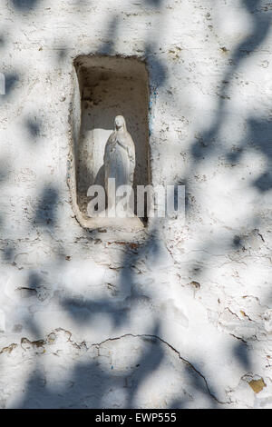 Statuetta della Vergine Maria, il Beguinage, Lier, Belgio Foto Stock