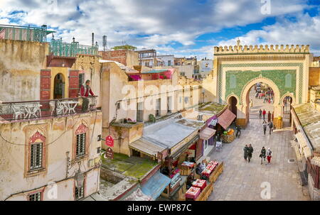 La medina di Fez, Bab Bou Jeloud Gate, Marocco, Africa Foto Stock