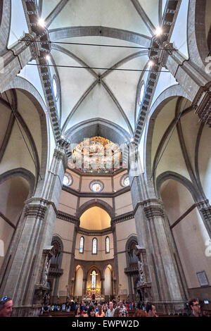 La Cattedrale di Santa Maria del Fiore è la chiesa principale di Firenze, Italia Foto Stock