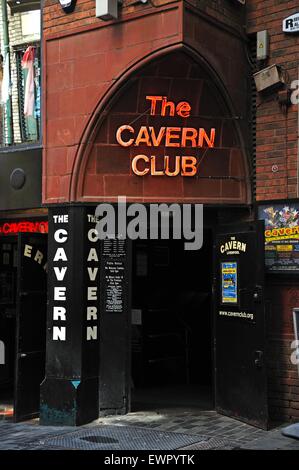 Ingresso al Cavern Club a 10 Mathew Street, Cavern Quarter, Liverpool, Merseyside England, Regno Unito, Europa occidentale. Foto Stock