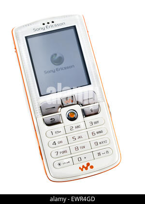 Sony Ericsson W800 Walkman cellulare, rilasciato nel 2005 Foto Stock