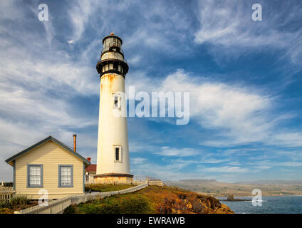 Faro sulla costa della California Pigeon Point Lighthouse in Cabrillo Hwy Foto Stock