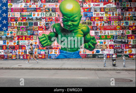 Temper Tot murale su Houston Street a New York City Foto Stock