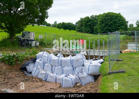 La Lancaster Canal, in Lancaster, chiuso a causa di riparazioni in corso, England Regno Unito Foto Stock