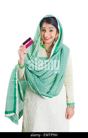 1 musulmani indiani donna Carta di Credito mostra Foto Stock