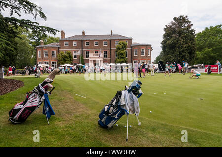 Londra, Regno Unito. 01 luglio 2015. Pro-am giorno per l'ISP HANDA Ladies European Masters al Buckinghamshire campo da golf. L'evento principale avviene 2 al 5 luglio. Credito: Stephen Chung / Alamy Live News Foto Stock