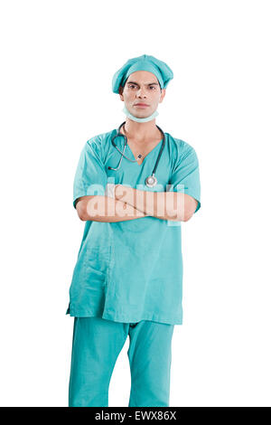 1 chirurgo indiano uomo medico pongono permanente Foto Stock