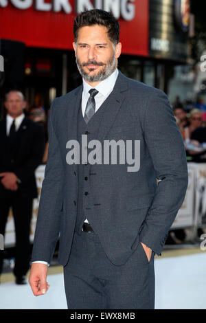 Londra. Il 30 giugno, 2015. Joe Manganiello frequentando il 'Magic Mike XXL' premiere del film a Vue West End il 30 giugno 2015 a Londra./picture alliance © dpa/Alamy Live News Foto Stock