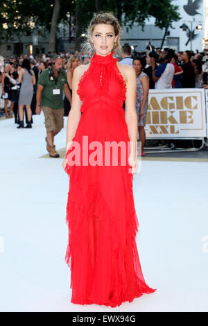 Londra. Il 30 giugno, 2015. Ambra sentita frequentando il 'Magic Mike XXL' premiere del film a Vue West End il 30 giugno 2015 a Londra./picture alliance © dpa/Alamy Live News Foto Stock