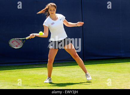 Jodie Burrage (GB) giocando nel Grand Slam unite sfida a Eastbourne, Giugno 2015 Foto Stock