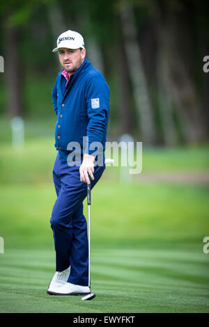 Graeme McDowell durante la Pro-Am davanti alla BMW PGA Championship di Wentworth il 20 maggio 2015. Foto Stock