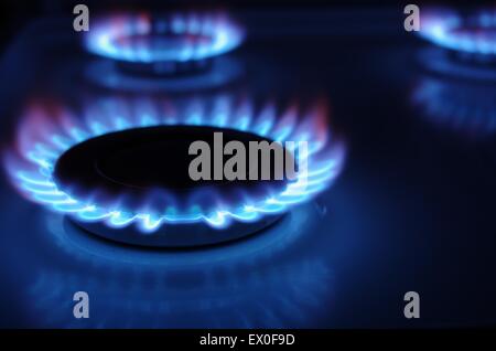 Fornello a gas con blue fire Foto Stock