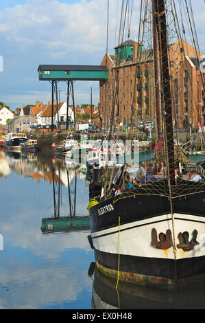 Il Quayside, Pozzi-next-il-Mare, Norfolk, Inghilterra, Regno Unito Foto Stock