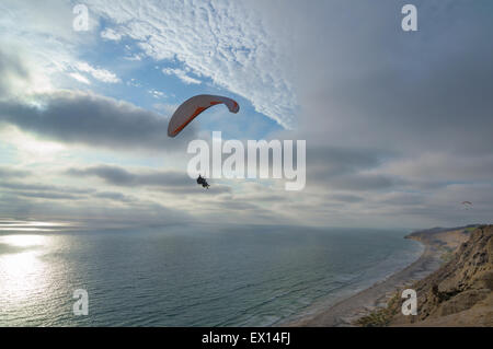 Sunset over Black beach Foto Stock
