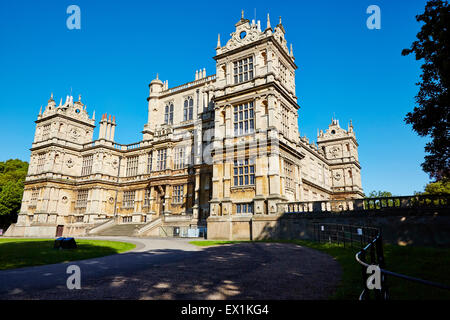 Vista di Wollaton Hall di Nottingham, Inghilterra, Regno Unito. Foto Stock