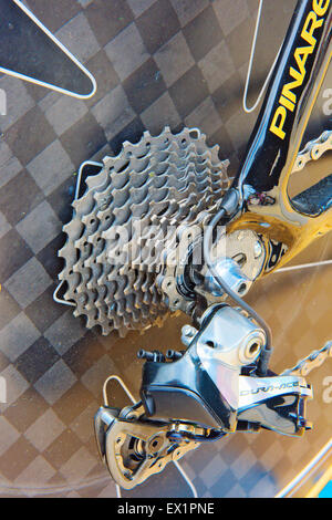 Ruota posteriore serie di ingranaggi sulla bicicletta. La bicicletta è Bradley Wiggins time trial bike Foto Stock