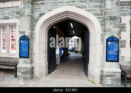 Bauletto mercato Tavistock Devon England Regno Unito Europa Foto Stock